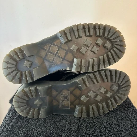 1460 Bex Dr Martens - Picture 5 of 7